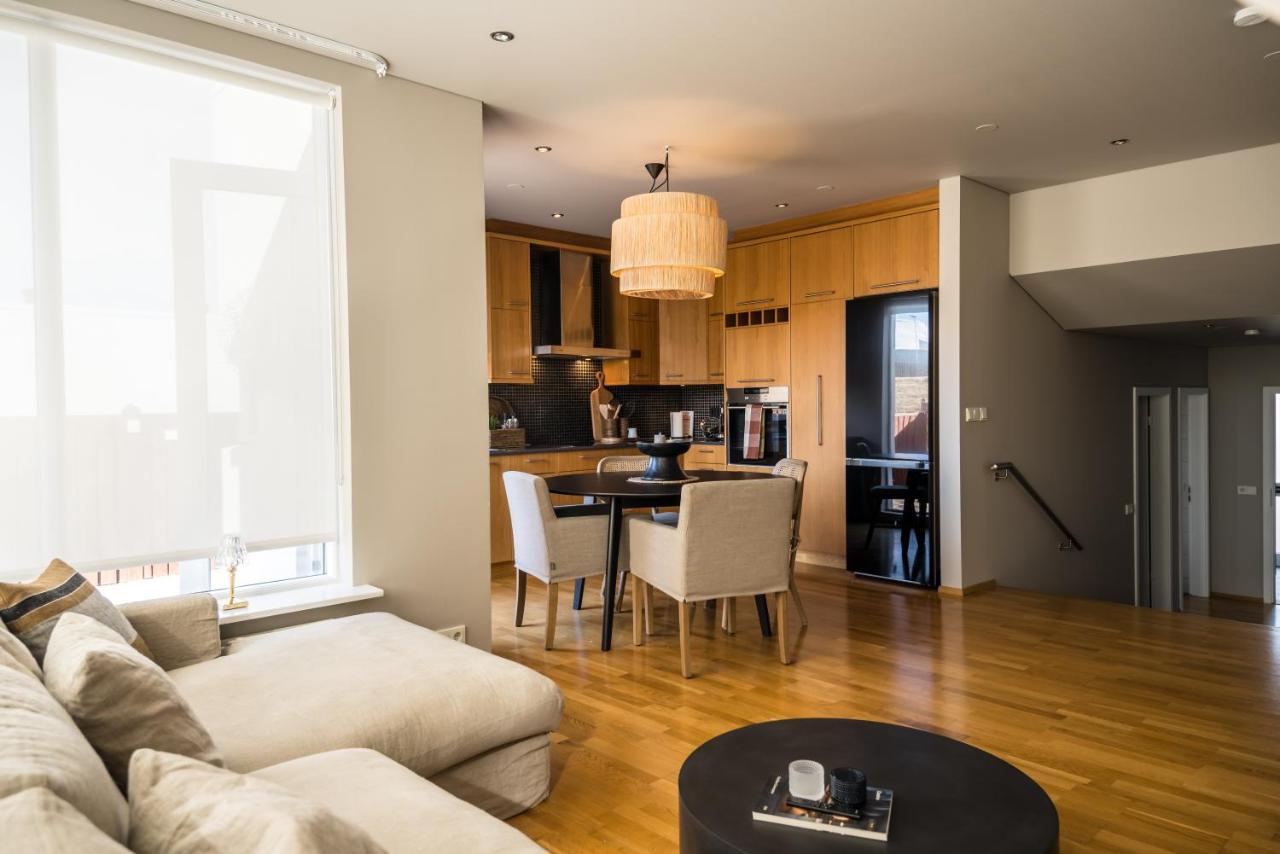S19 - Akureyri Prime Apart. Apartment Luaran gambar